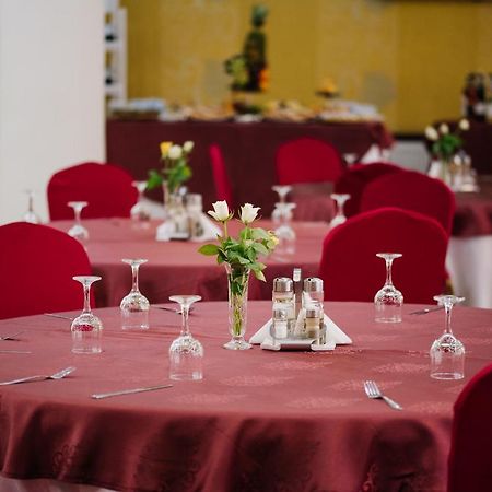 Complex Balnear Cerbul Hotel Covasna Exterior foto